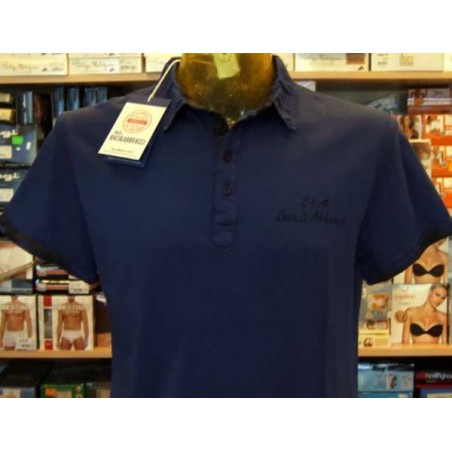 Polo uomo Baci & Abbracci con logo frontale e bordi mimetici