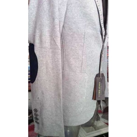 Giacca uomo Y.Two taglio slim in cotone con borchie e toppe