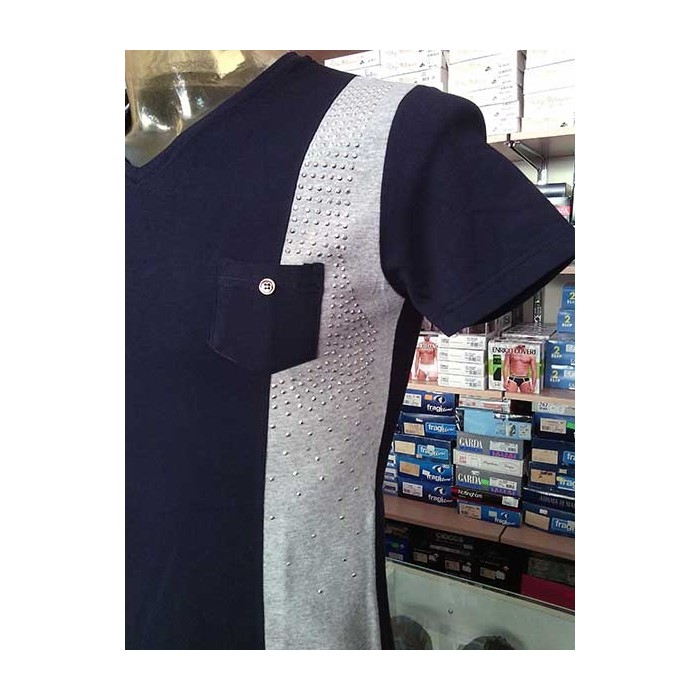 T-shirt uomo Angel Devil manica corta con scollo V in cotone con banda e borchiette