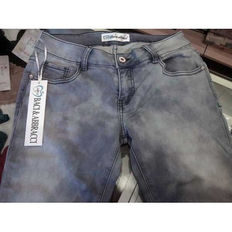 Jeans donna Baci & Abbracci elasticizzato ad effetto invecchiato