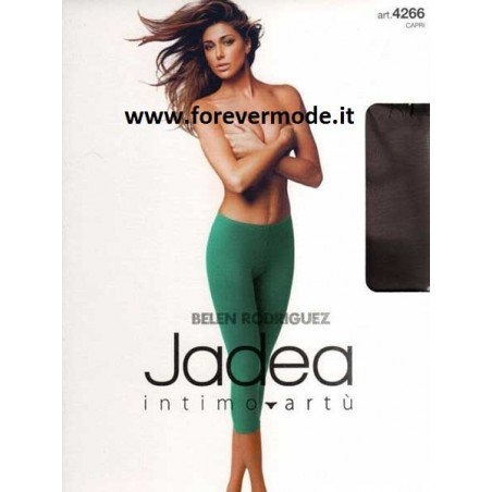 Pantacapri donna Jadea corto al polpaccio in cotone elasticizzato liscio estivo