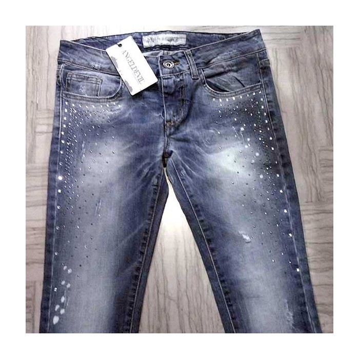 Jeans donna Angel Devil slim con sbiaditure, borchiette e strass